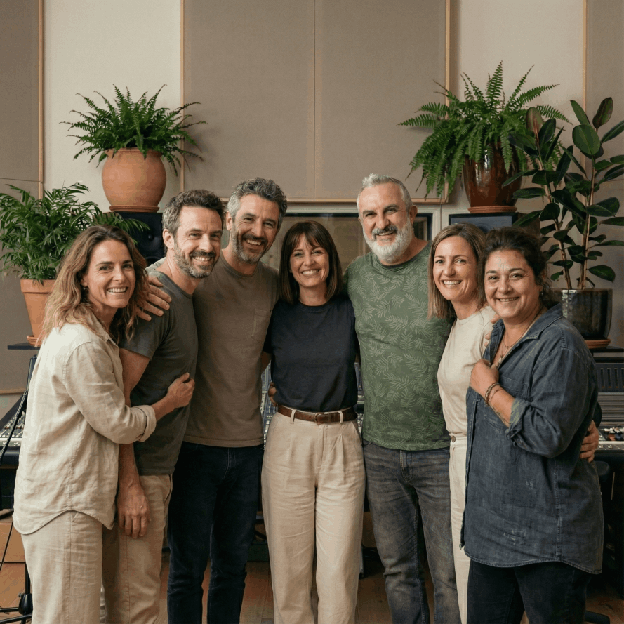 Equipo de Eduol en el estudio